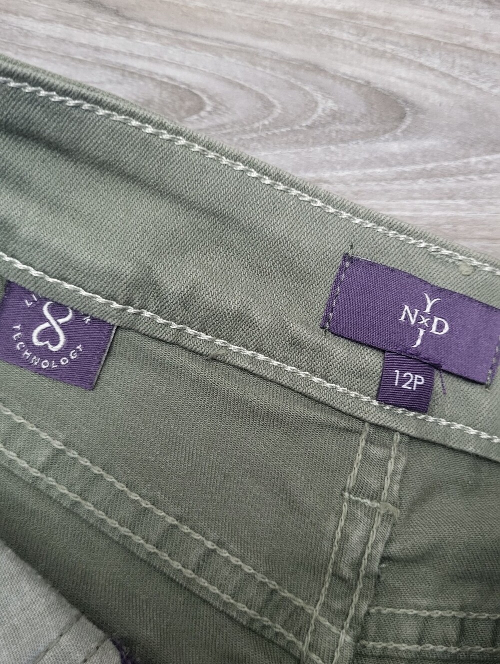 NYDJ Helen Stretch Denim Bermuda Shorts Olive Green Size 12 Petite - Picture 7 of 8